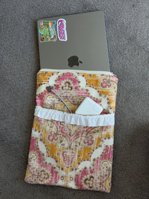 Boho ruffle computer case