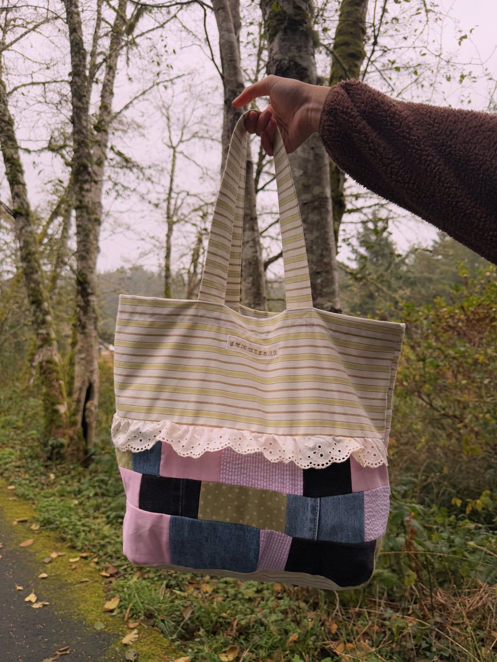Ruffle Patchwork Tote